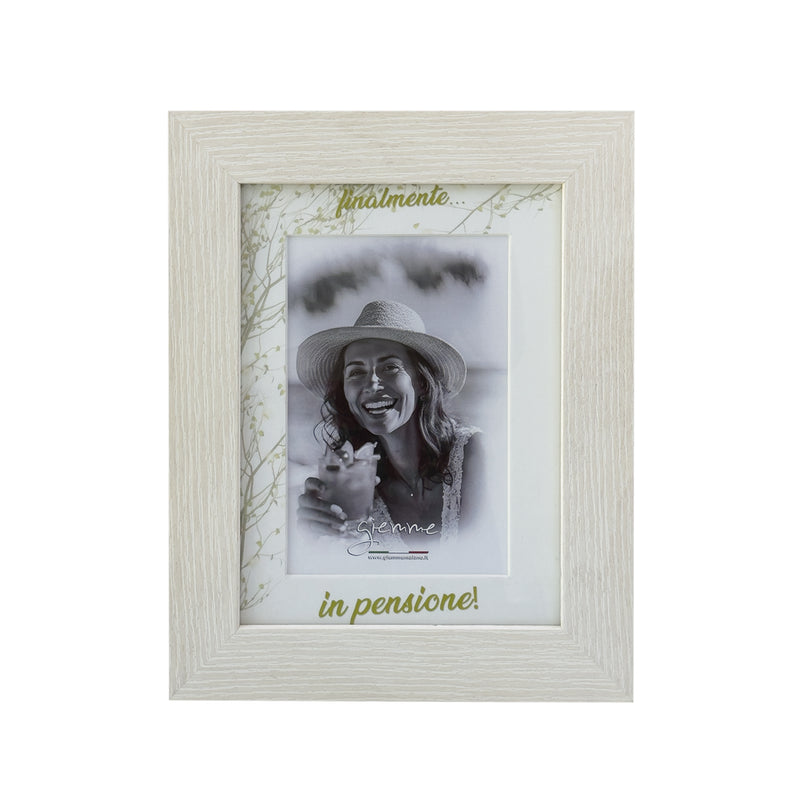 KFT127 cornice in legno panna rigato "finalmente in pensione"